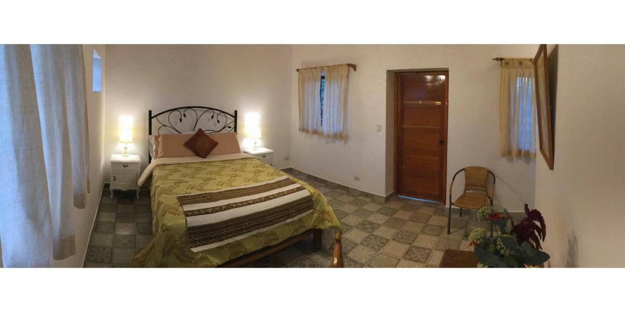 Caraz Intirumi Inn מראה חיצוני תמונה