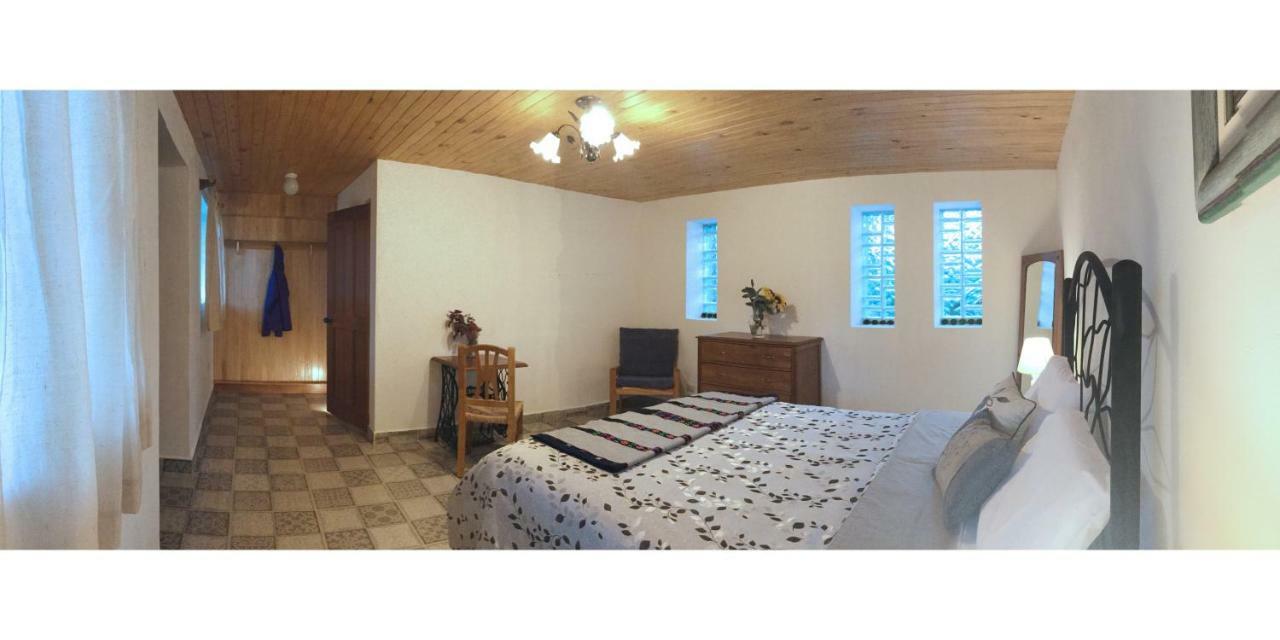 Caraz Intirumi Inn מראה חיצוני תמונה